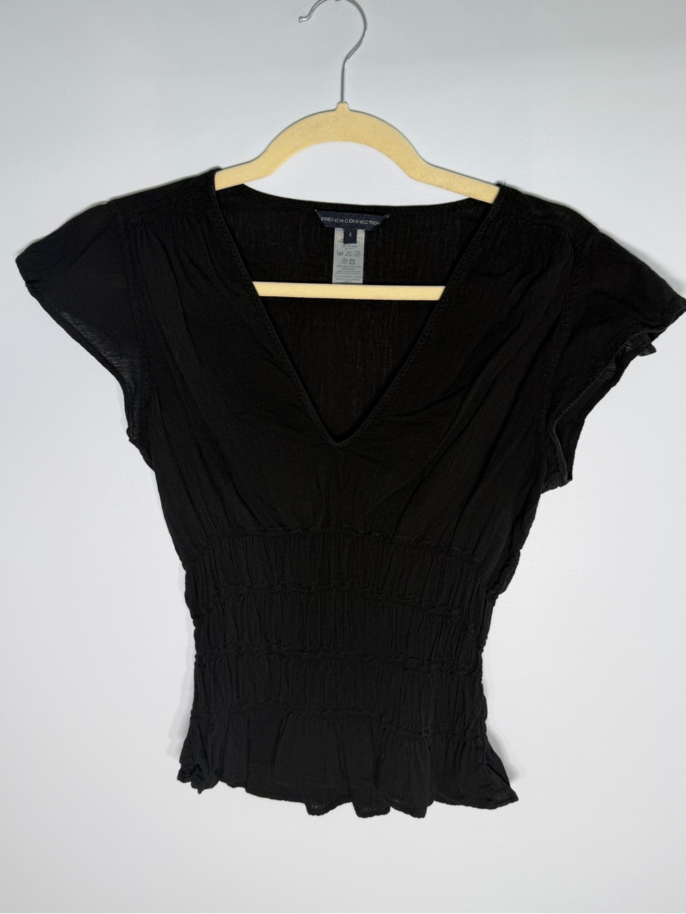 French Connection Vintage 90s Black Smocked V-Neck Top Size 4 Y2K